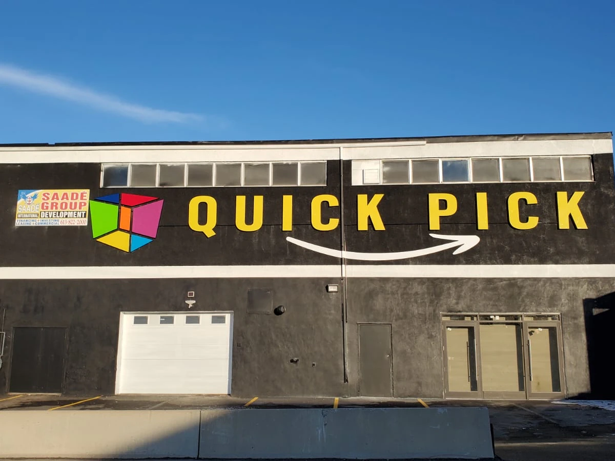 Quick Pick bin store in Three Locations, Ontario — a Canadian liquidation store with daily price drops.