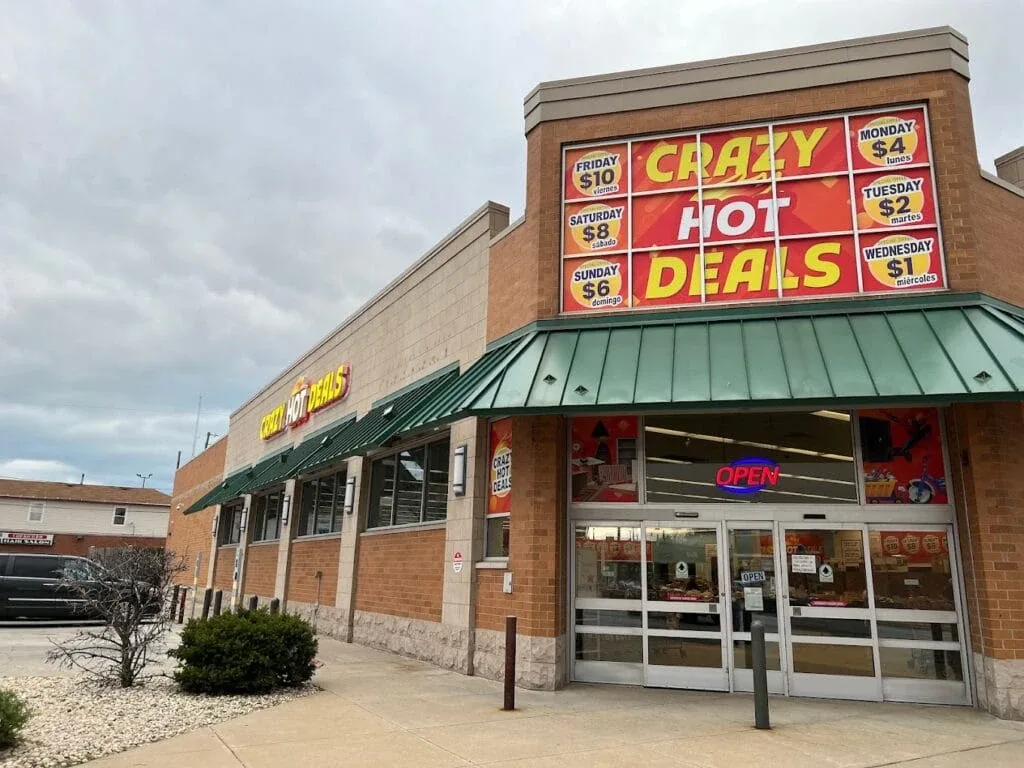 Crazy Hot Deals interior merchandise display - discount store in chicago, indiana.