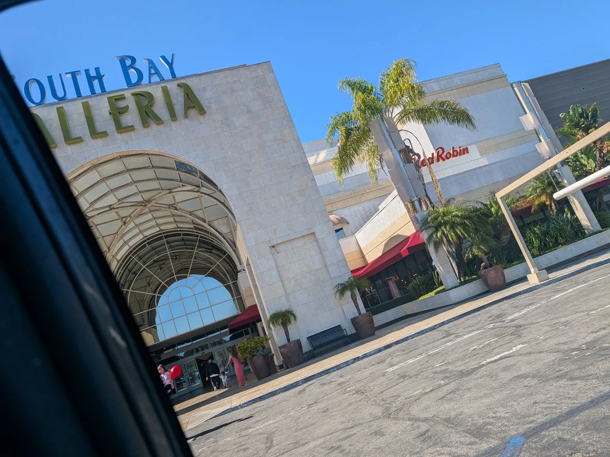South Bay Galleria bin store in Redondo Beach, CA — a liquidation store with daily price drops.
