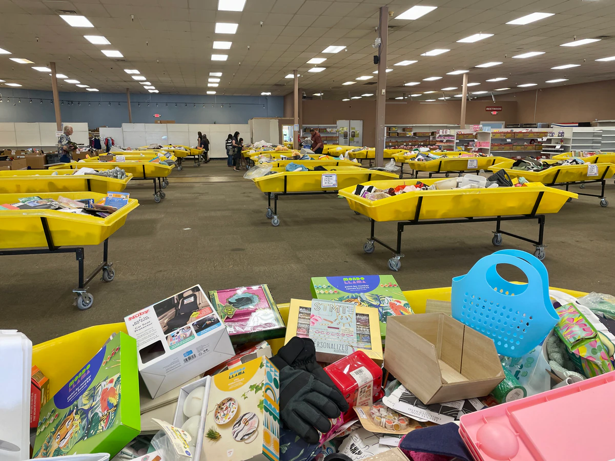 The Final Markdown interior merchandise display - discount store in layton, utah.
