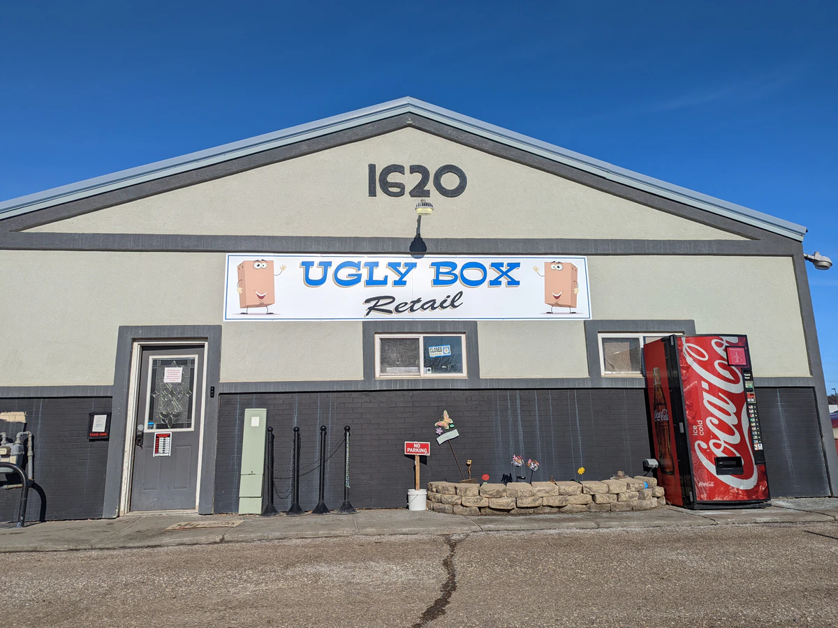 Ugly Box Retail - High quality store in bismarck, north dakota.