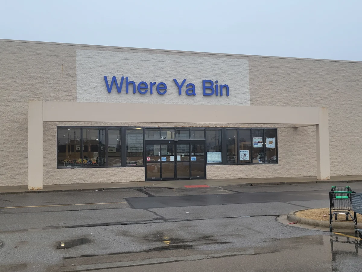 Where Ya Bin Dublin bin store in Dublin, OH — a liquidation store with daily price drops.